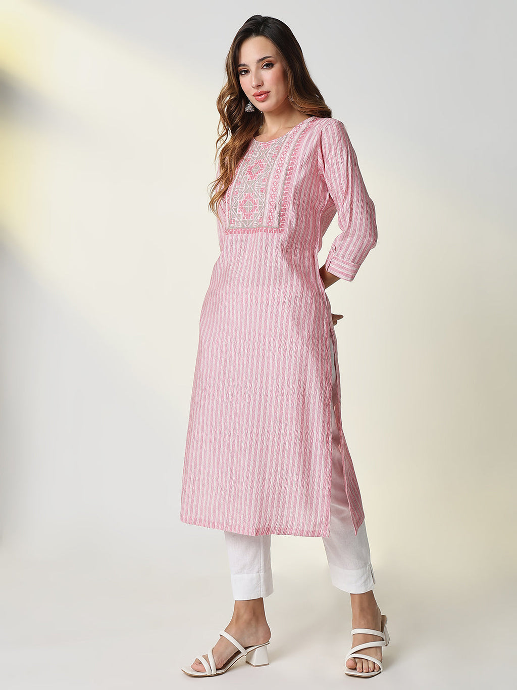 Women's Pink Chevron Straight Kurta