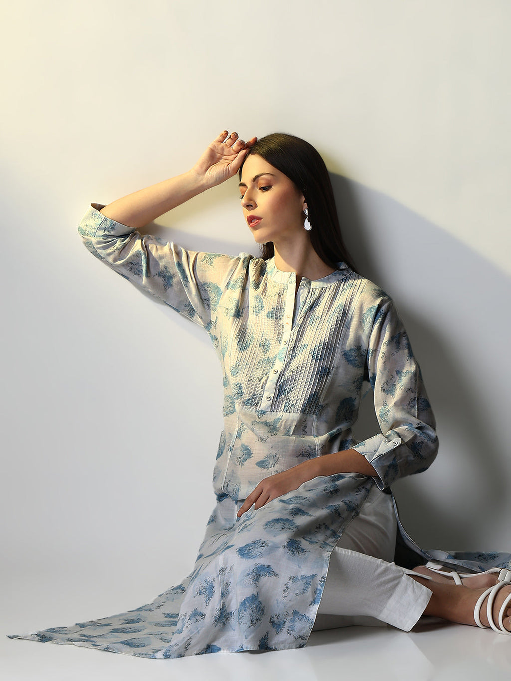 Women's White Abstract A Line Kurta