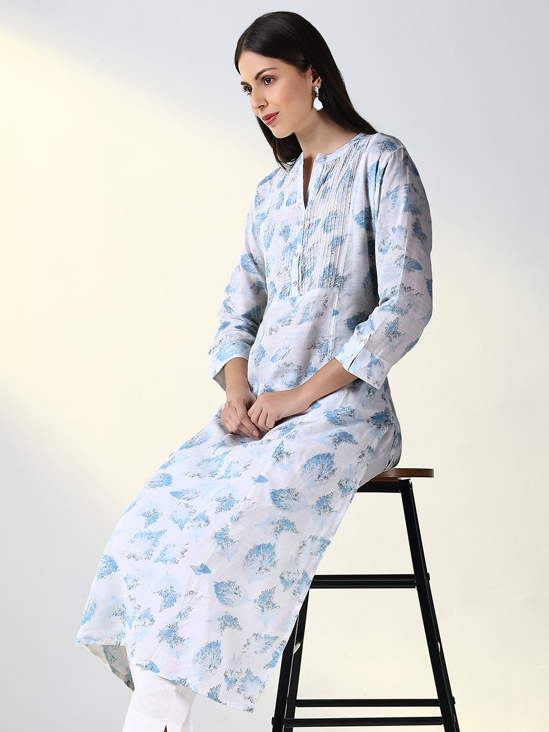 Women's White Abstract A Line Kurta