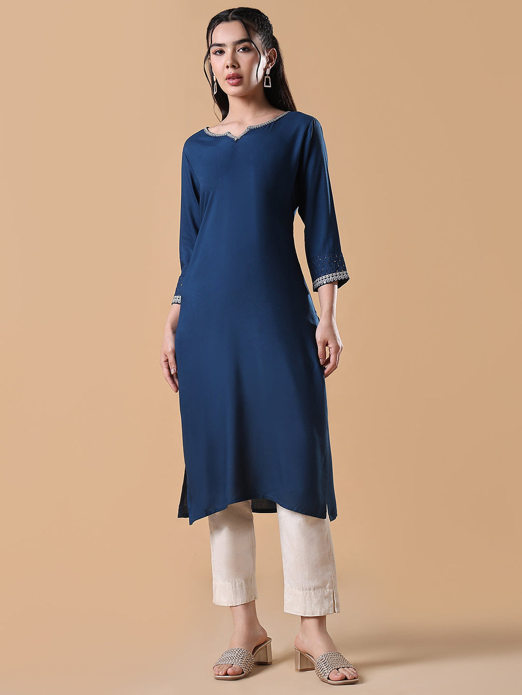 Women's Blue Solid Cotton Silk Straight Kurta
