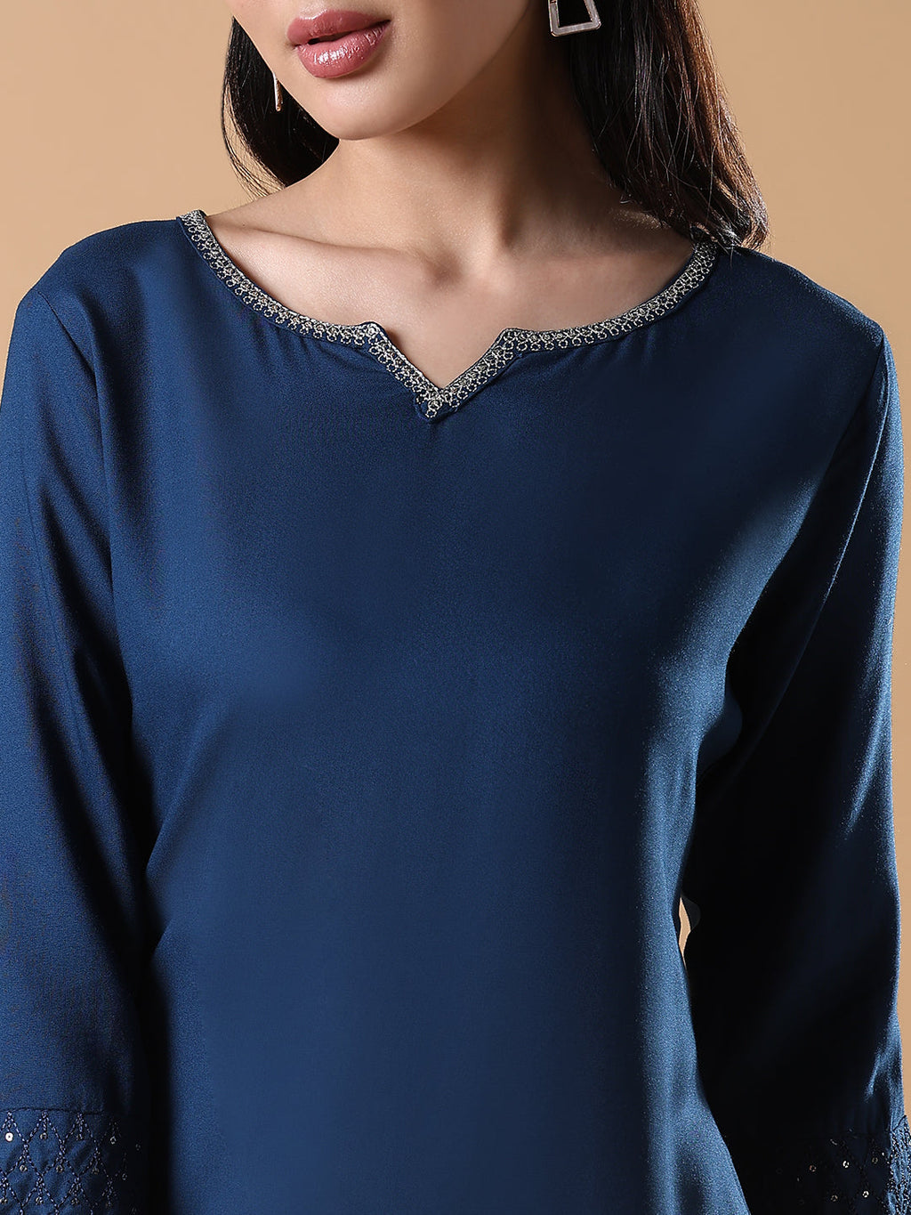 Women's Blue Solid Cotton Silk Straight Kurta