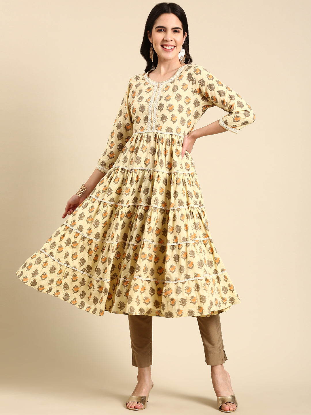 Women's Cream Floral Printed Lace Inserted Tiered Cotton Anarkali Kurta