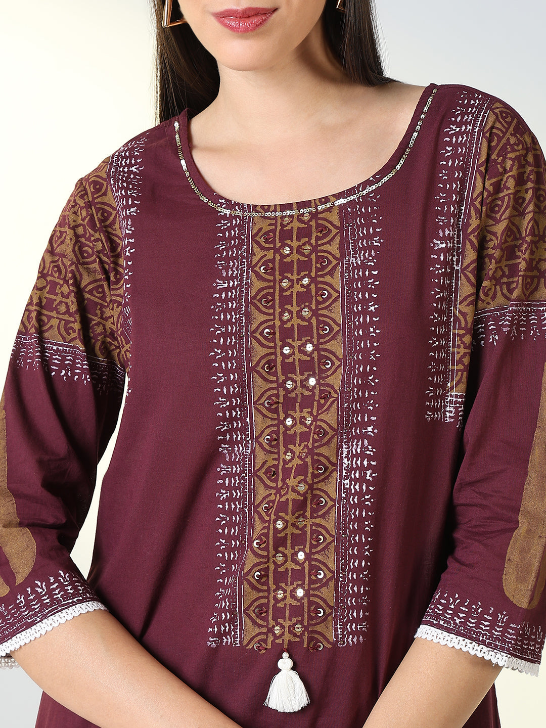 Women's Purple Ethnic Motifs Straight Kurta