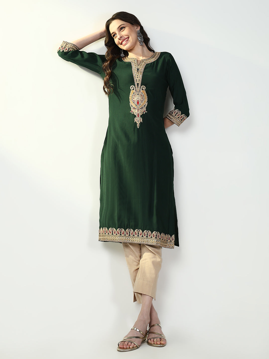 Women's Green Solid Straight Kurta
