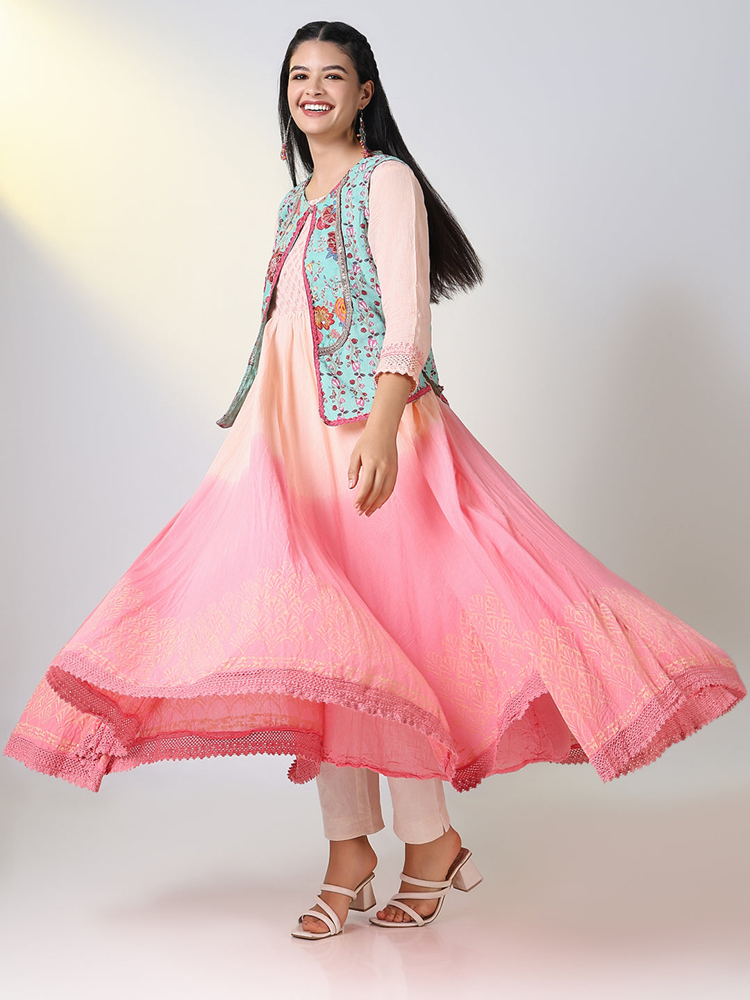 Women's Peach Ethnic Motifs Anarkali Kurta with Overcoat