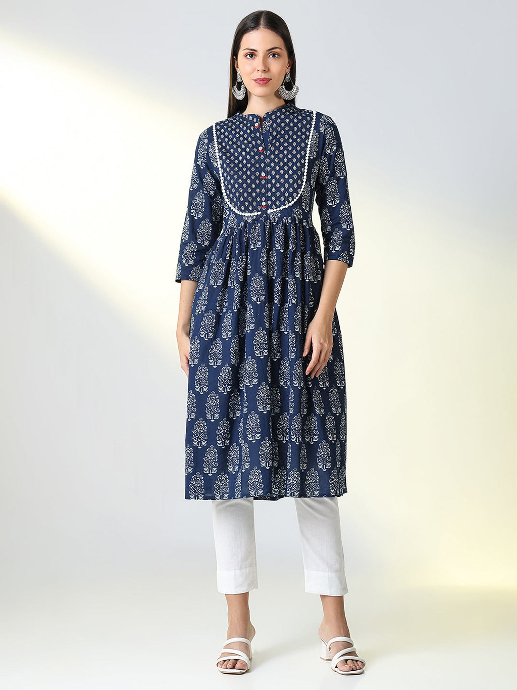 Women's Blue Ethnic Motifs Anarkali Kurta