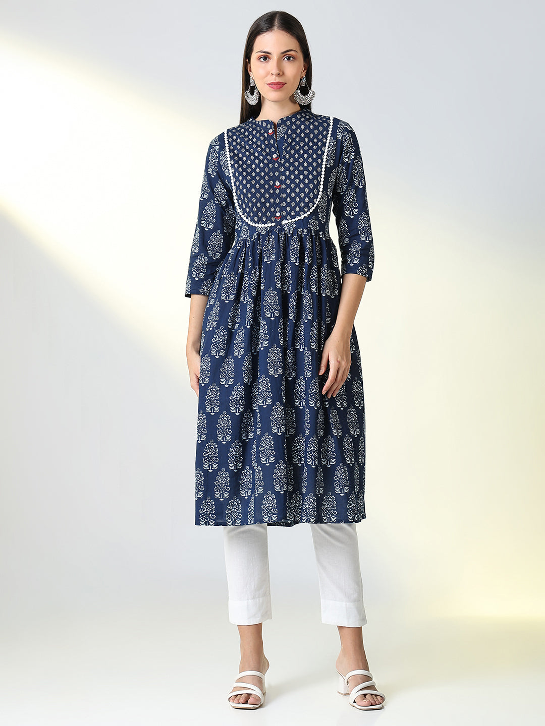 Women's Blue Ethnic Motifs Anarkali Kurta