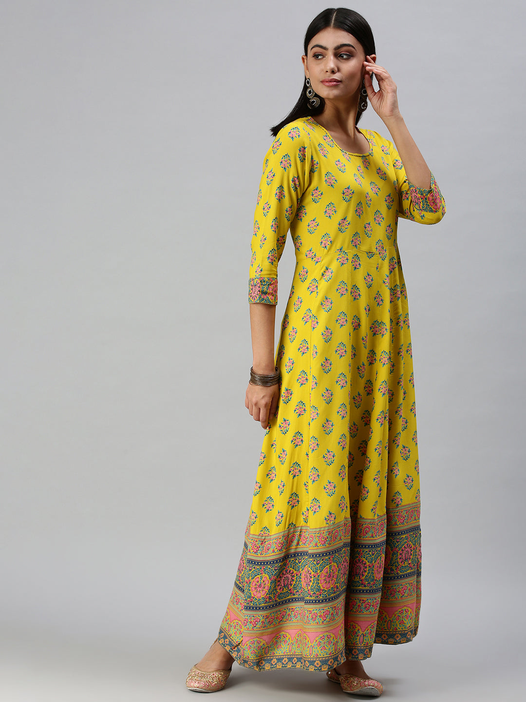 Women's Yellow Ethnic Motifs Printed Thread Work Anarkali Kurta