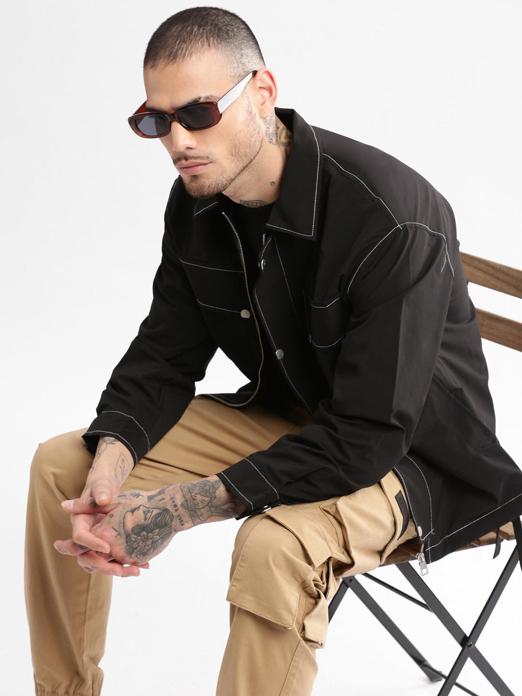 Men's Spread Collar Black Solid Tailored Oversized Jacket