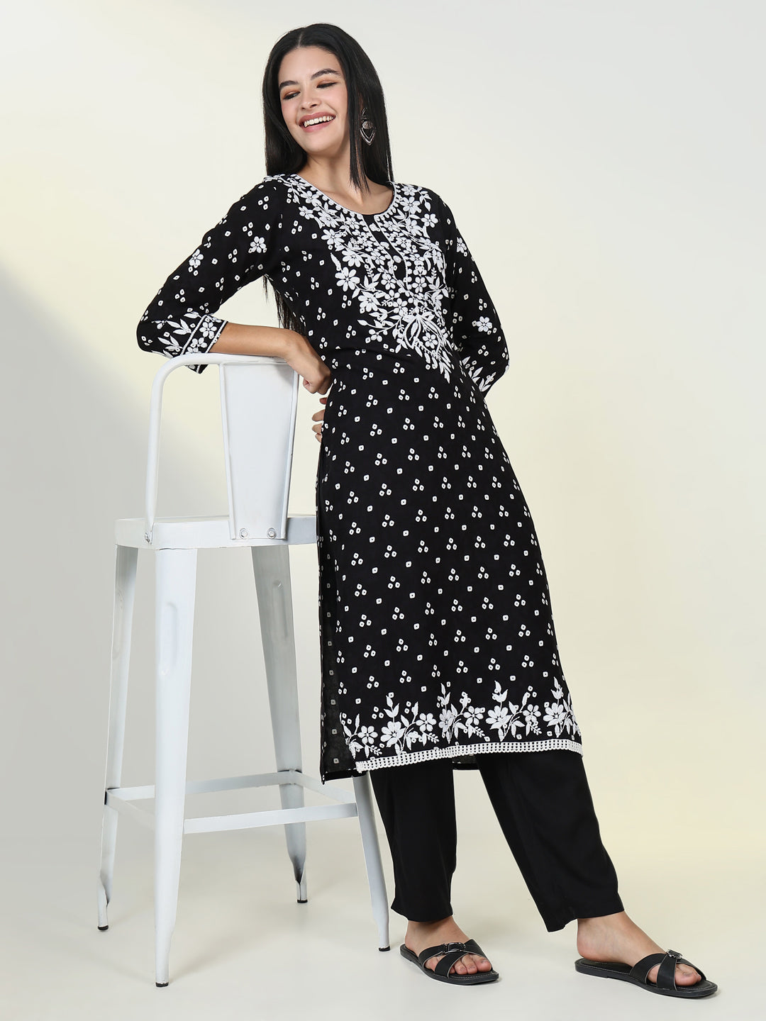 Women's Bandhani Black Chikankari Kurta