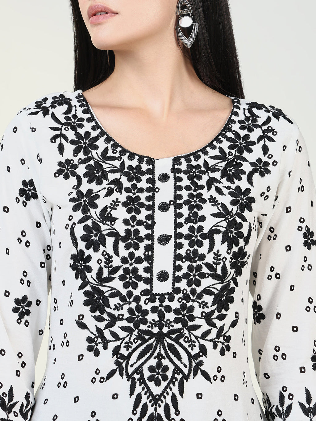 Women's Bandhani White Chikankari Kurta