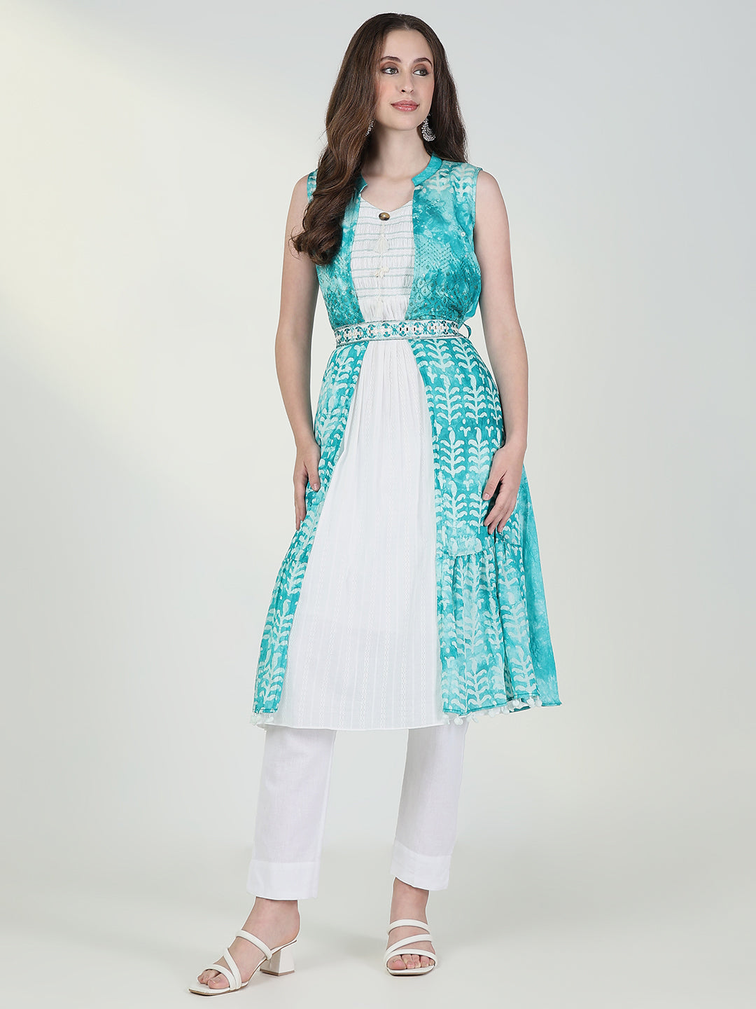 Women's White Solid Kurta with Coat and Belt
