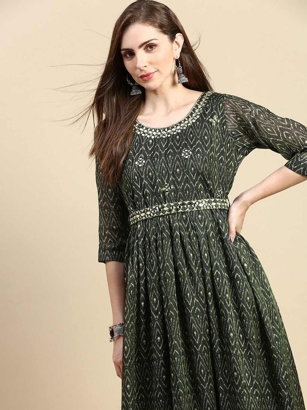Women's Abstract Green Anarkali Kurta with Belt