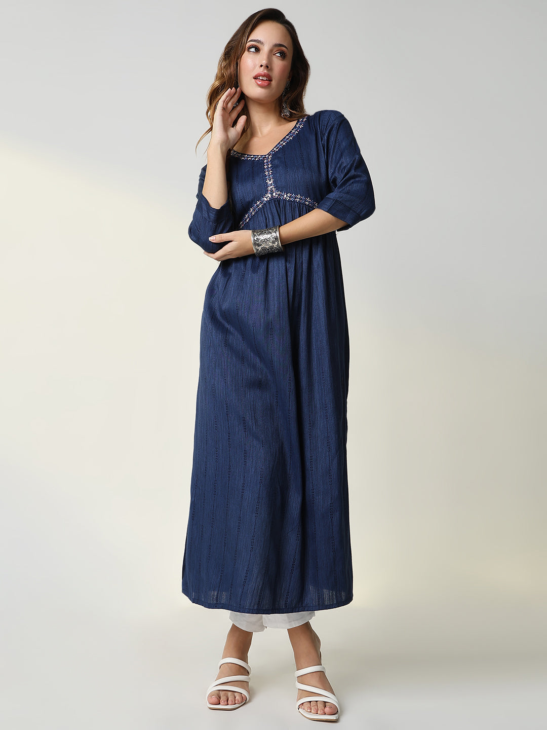 Women's Navy Blue Solid Anarkali Kurta
