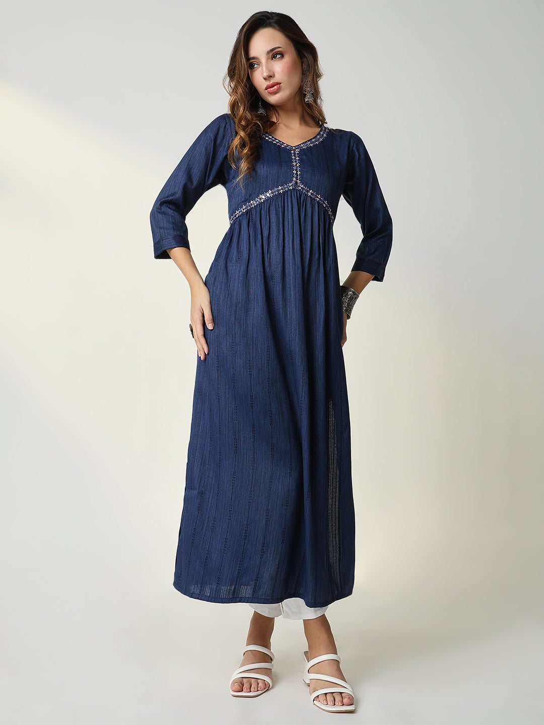 Women's Navy Blue Solid Anarkali Kurta