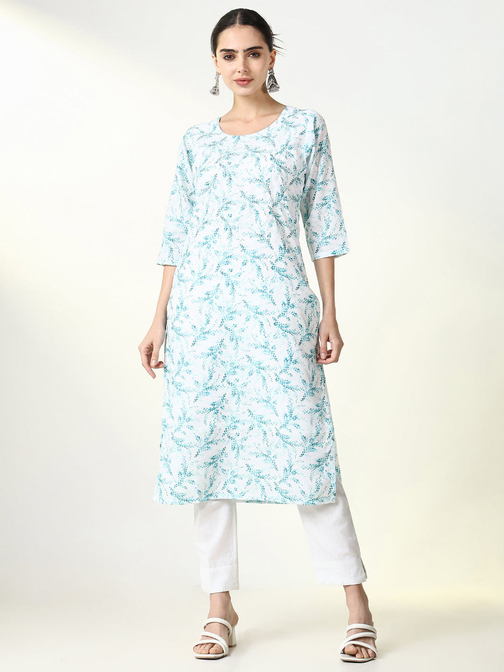 Women's White Floral Straight Kurta