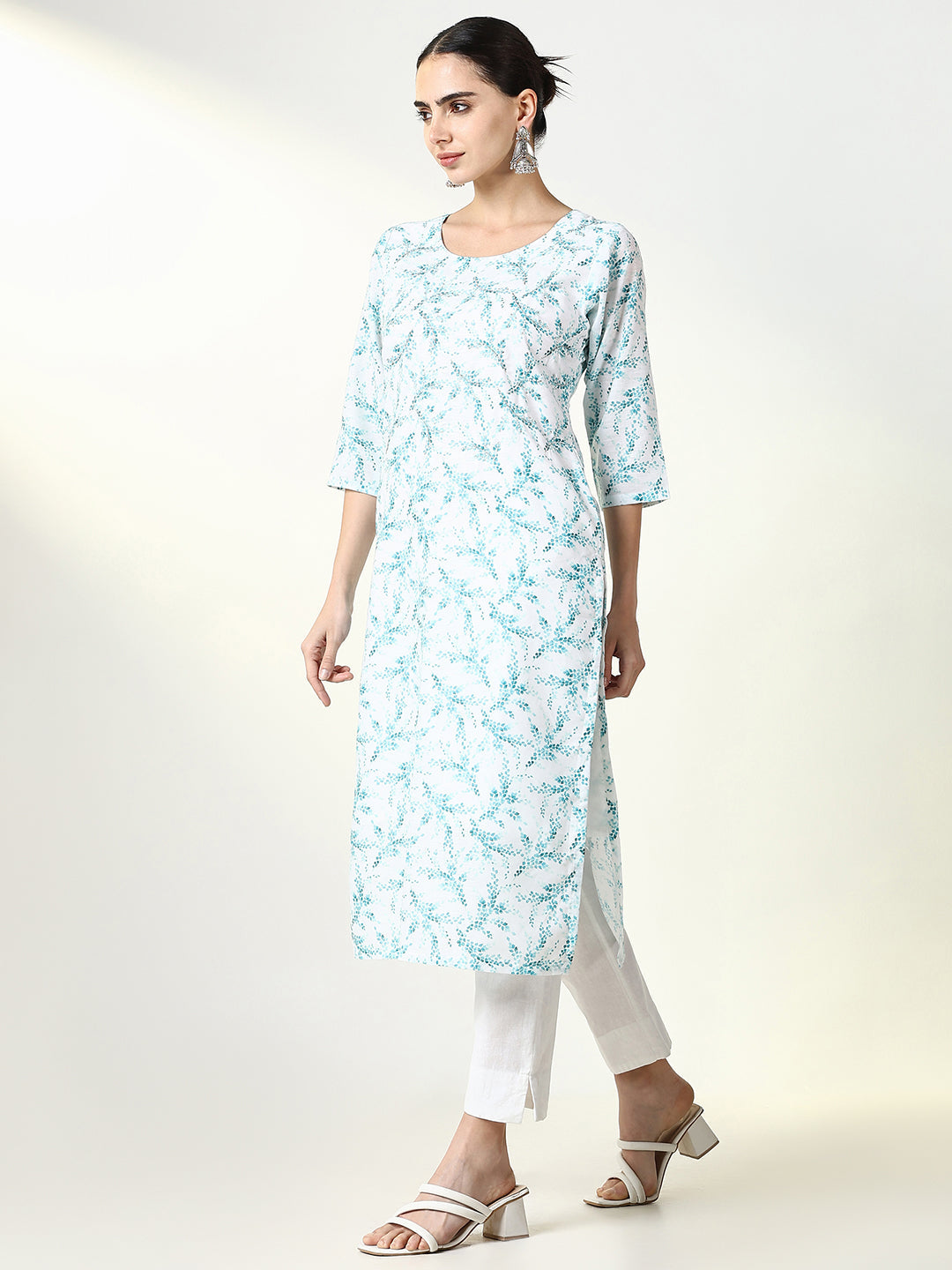 Women's White Floral Straight Kurta