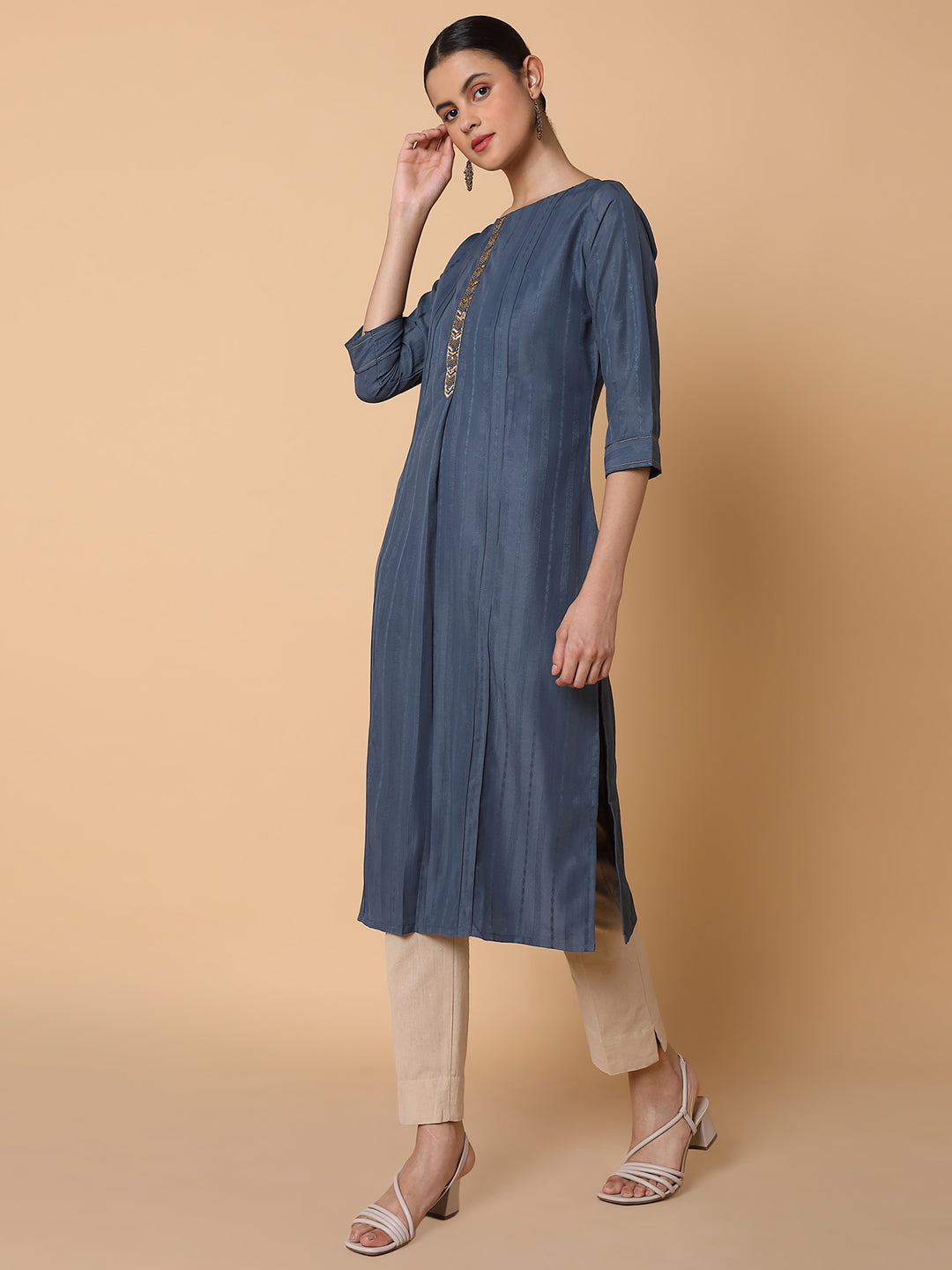 Women's Straight Grey Woven Design Kurta
