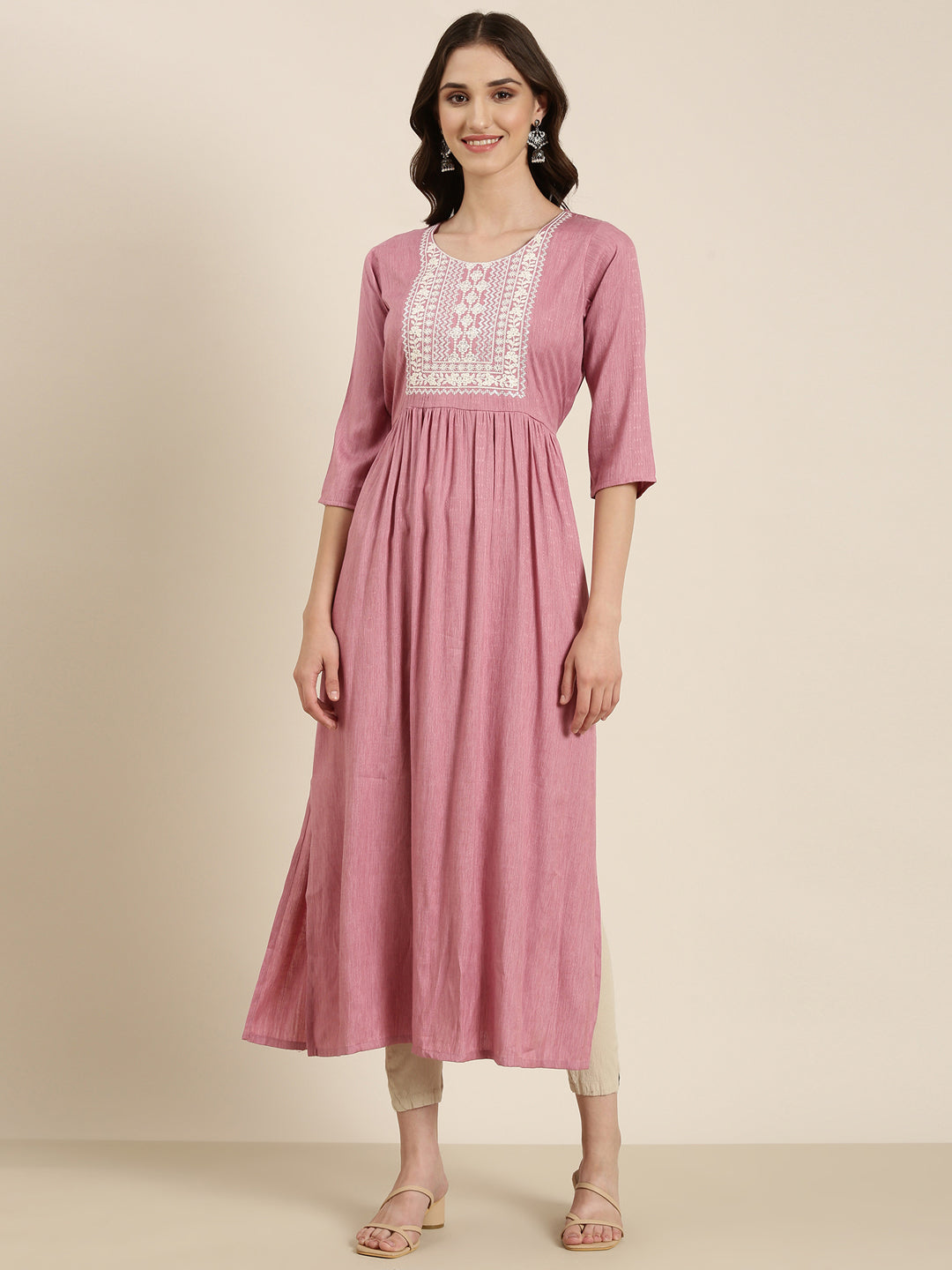 Women's Pink Floral Yoke Design Thread Work Pleated Kurta