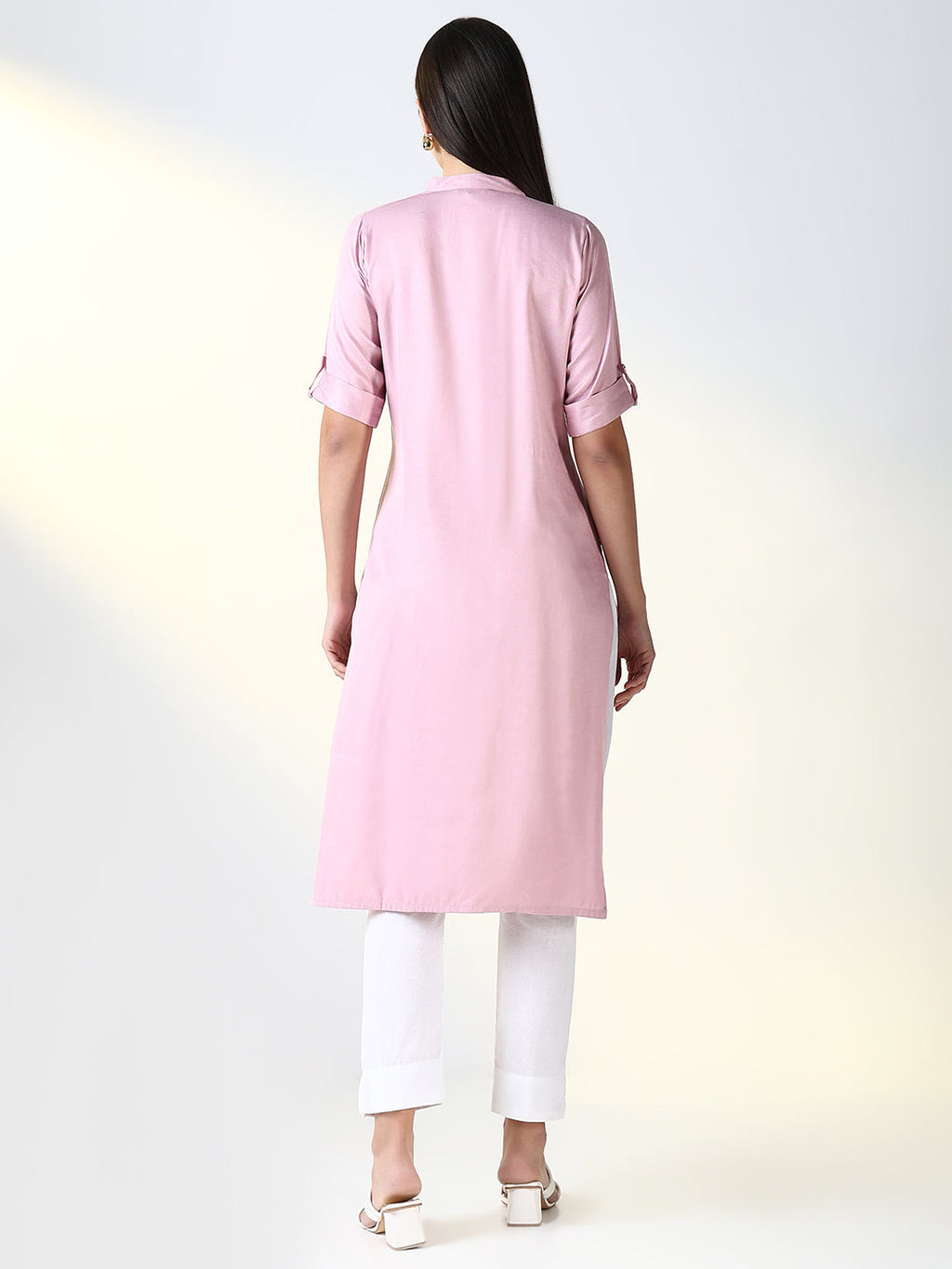 Women's Pink Solid Straight Kurta