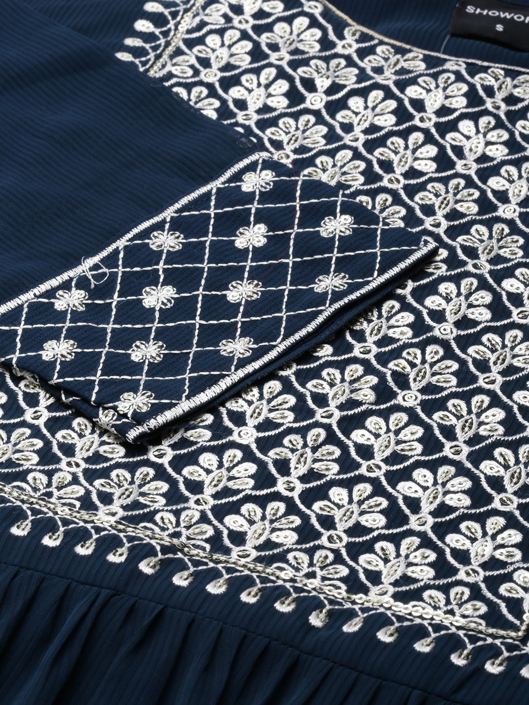 Women's Teal Geometric Embroidered Thread Work Anarkali Kurta