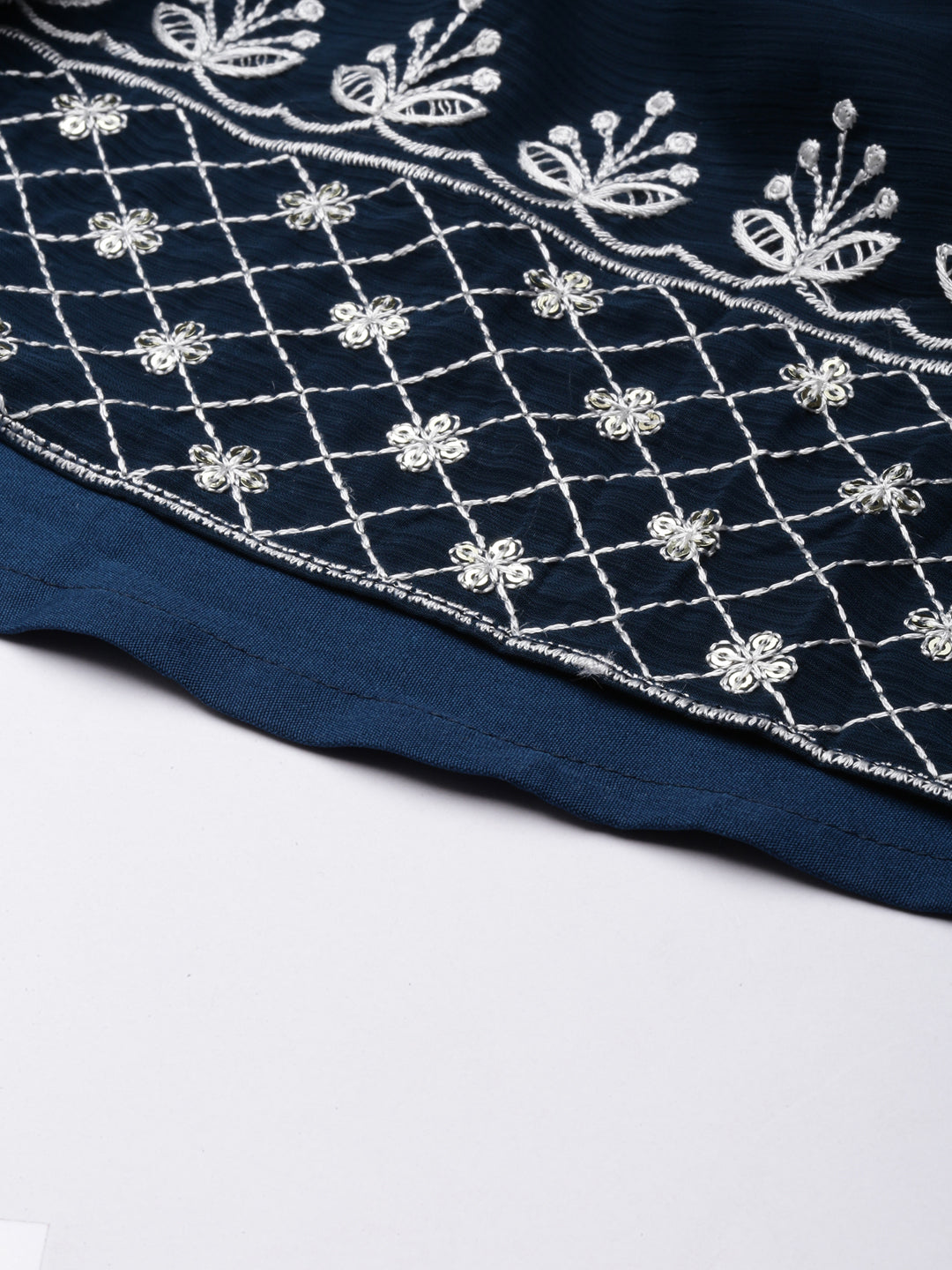 Women's Teal Geometric Embroidered Thread Work Anarkali Kurta