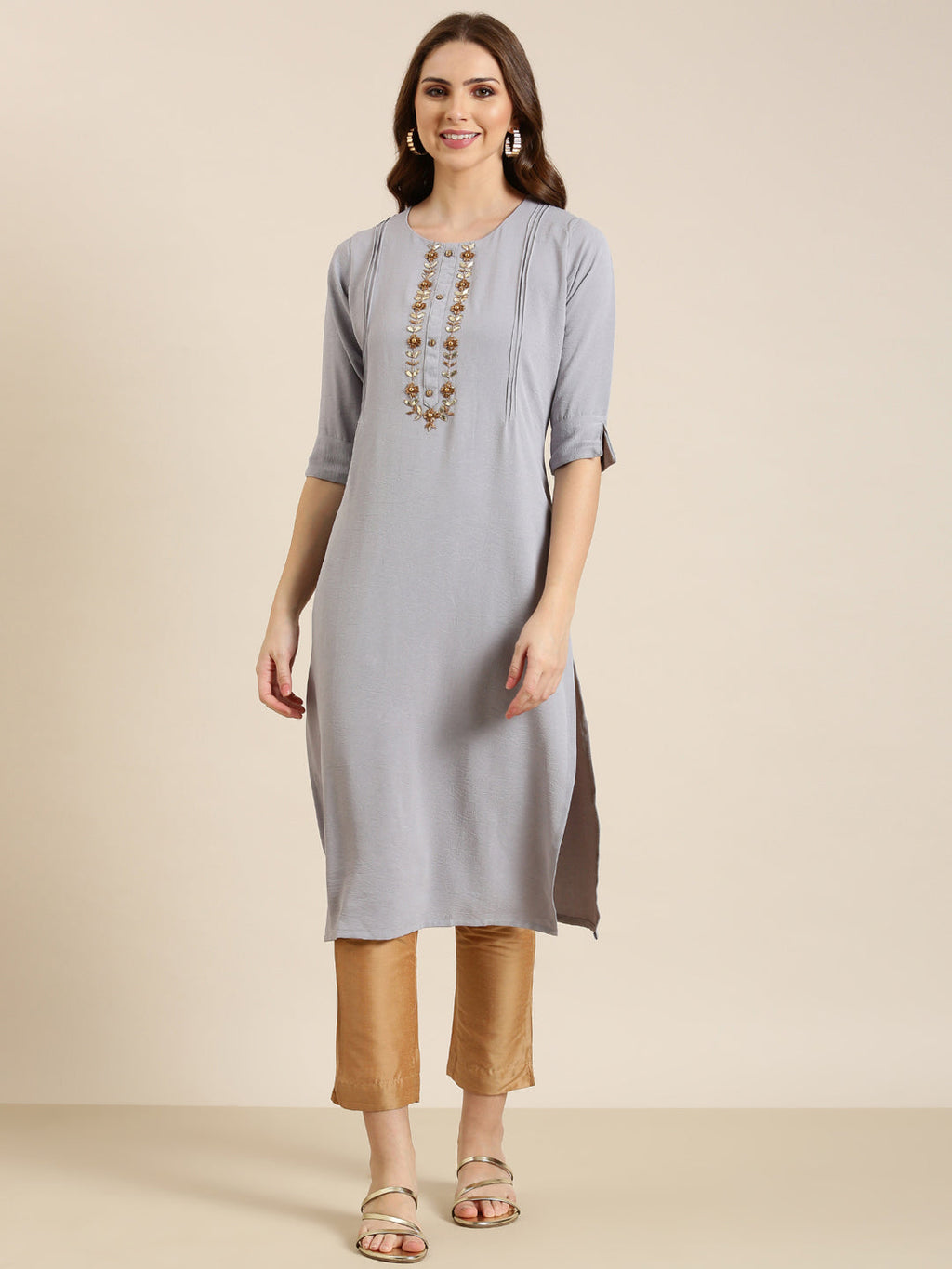 Women's Grey Embellished Beads & Stones Pastels Straight Kurta