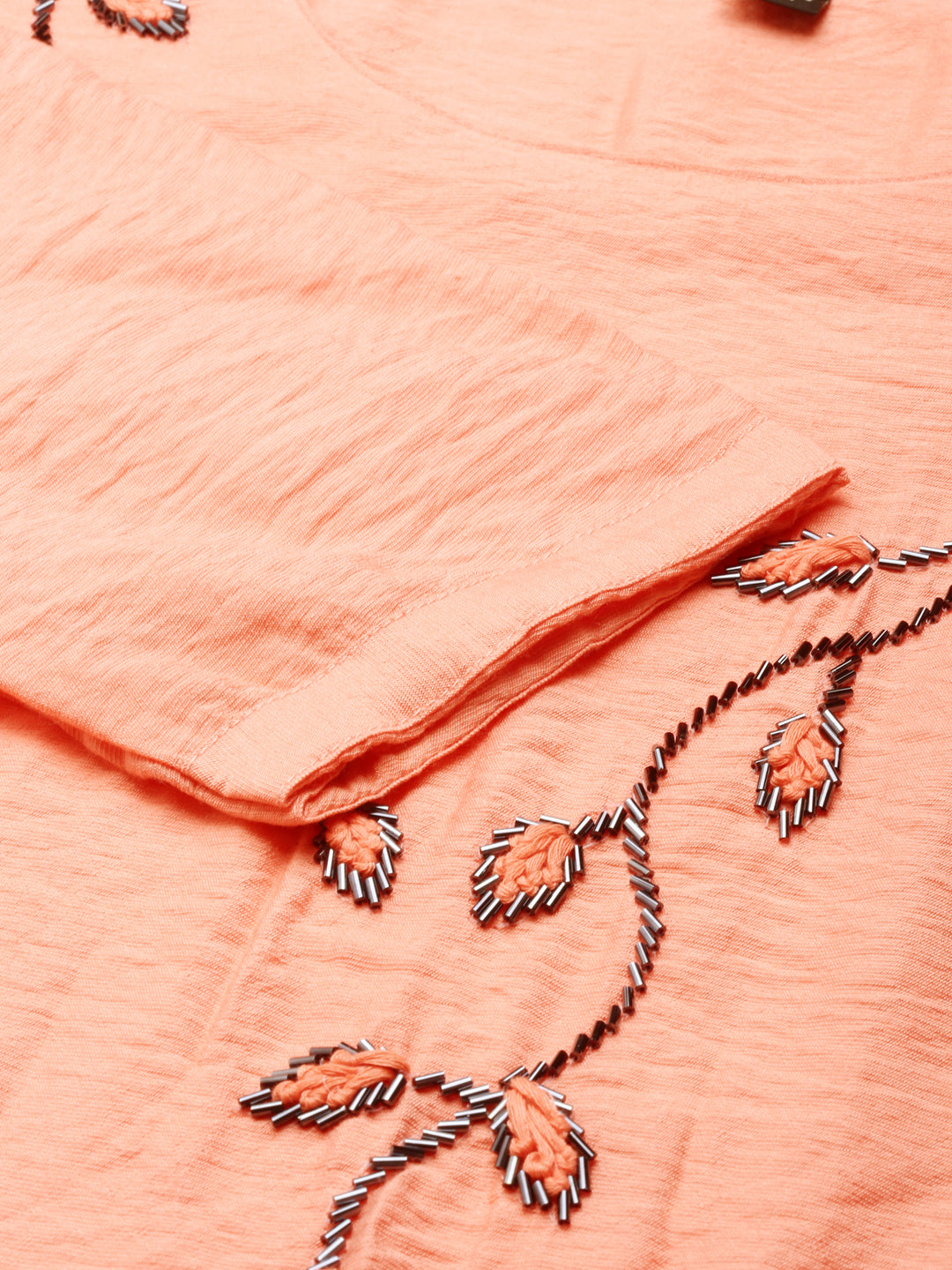 Women's Peach Floral Embroidered Chanderi Straight Silk Kurta