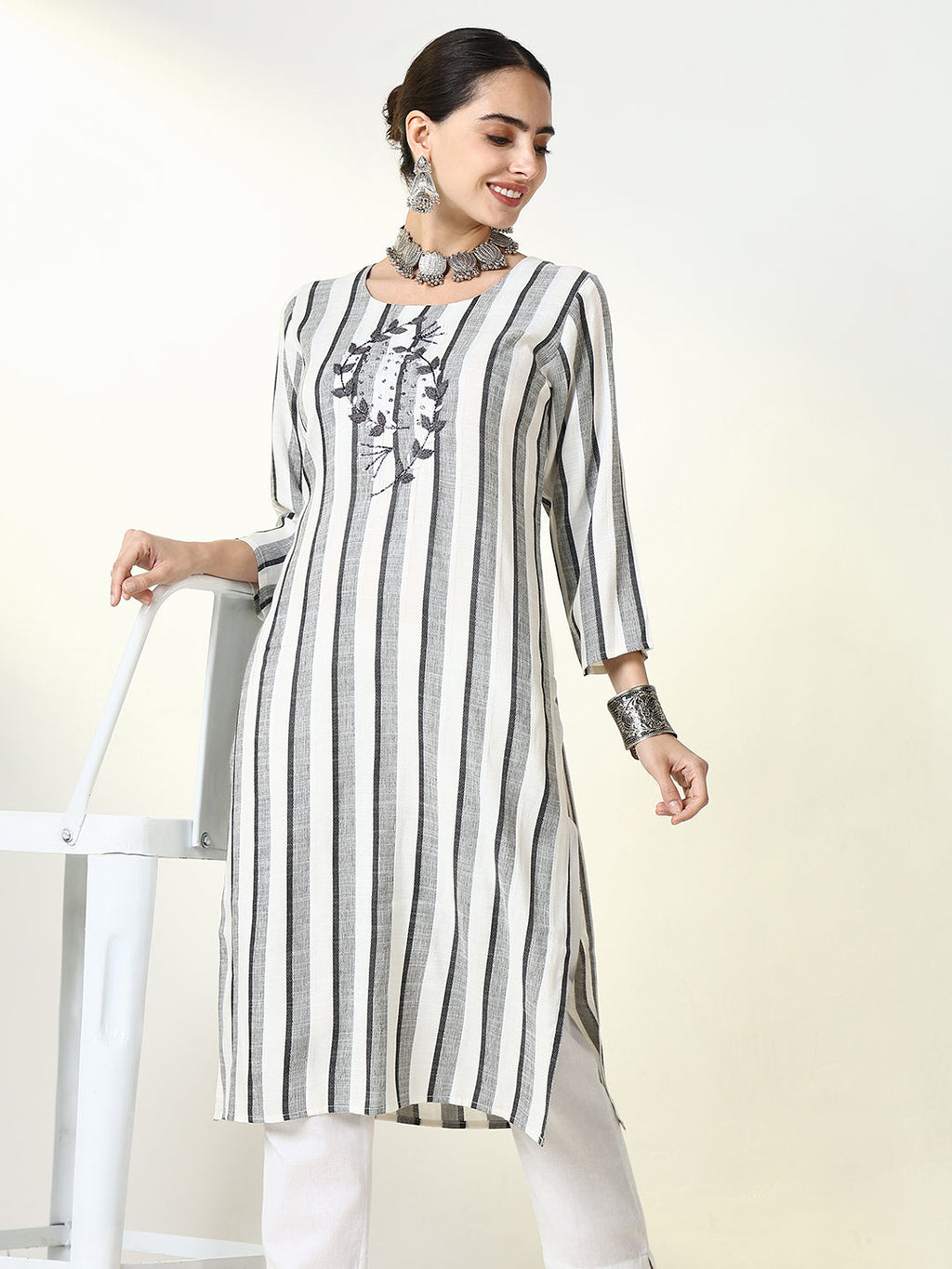 Women's Grey Striped Straight Kurta