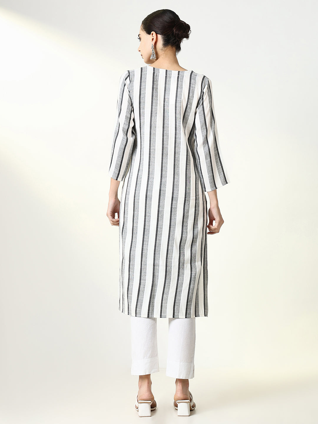 Women's Grey Striped Straight Kurta