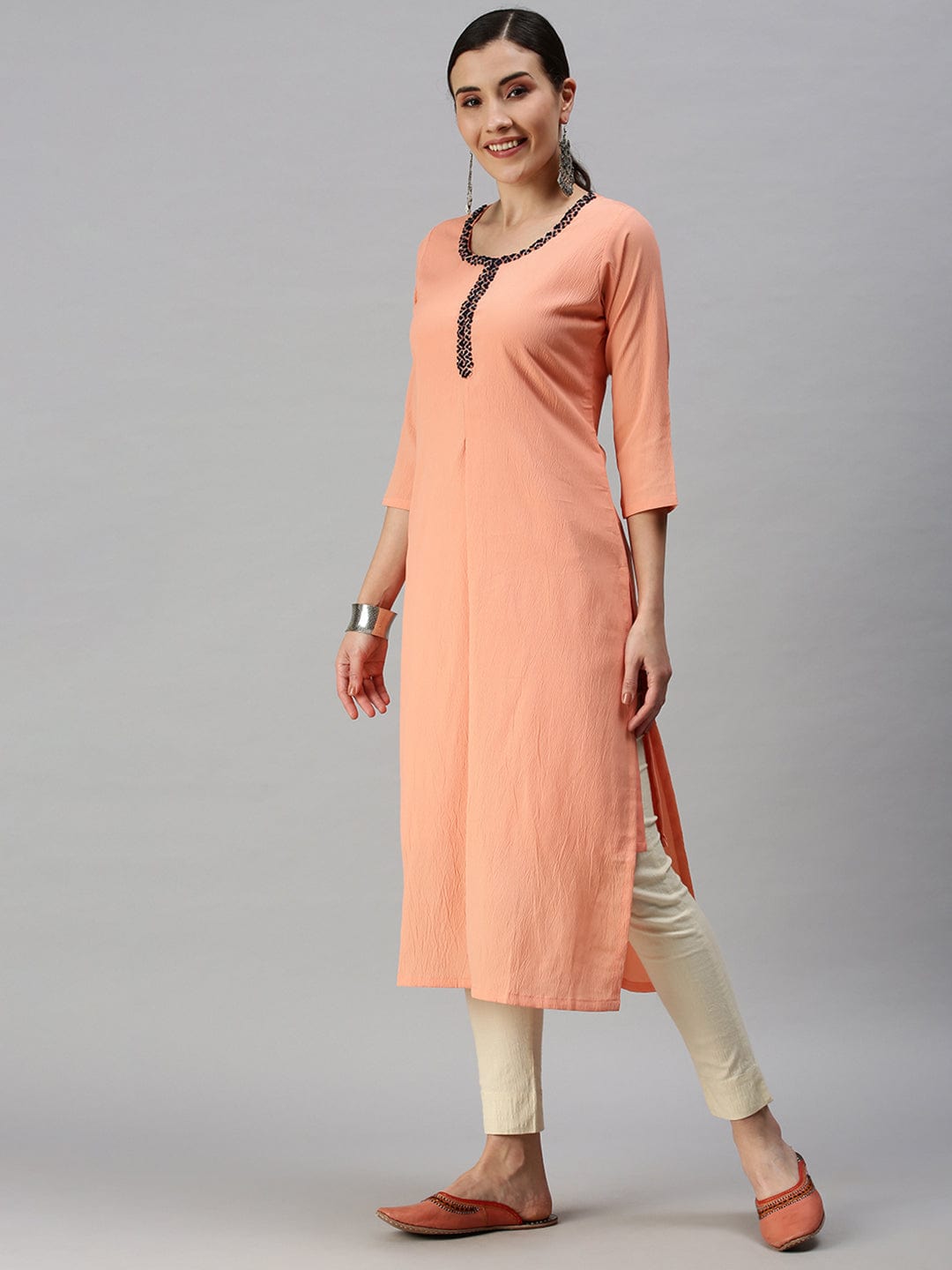 Women's Solid Peach Straight Kurta