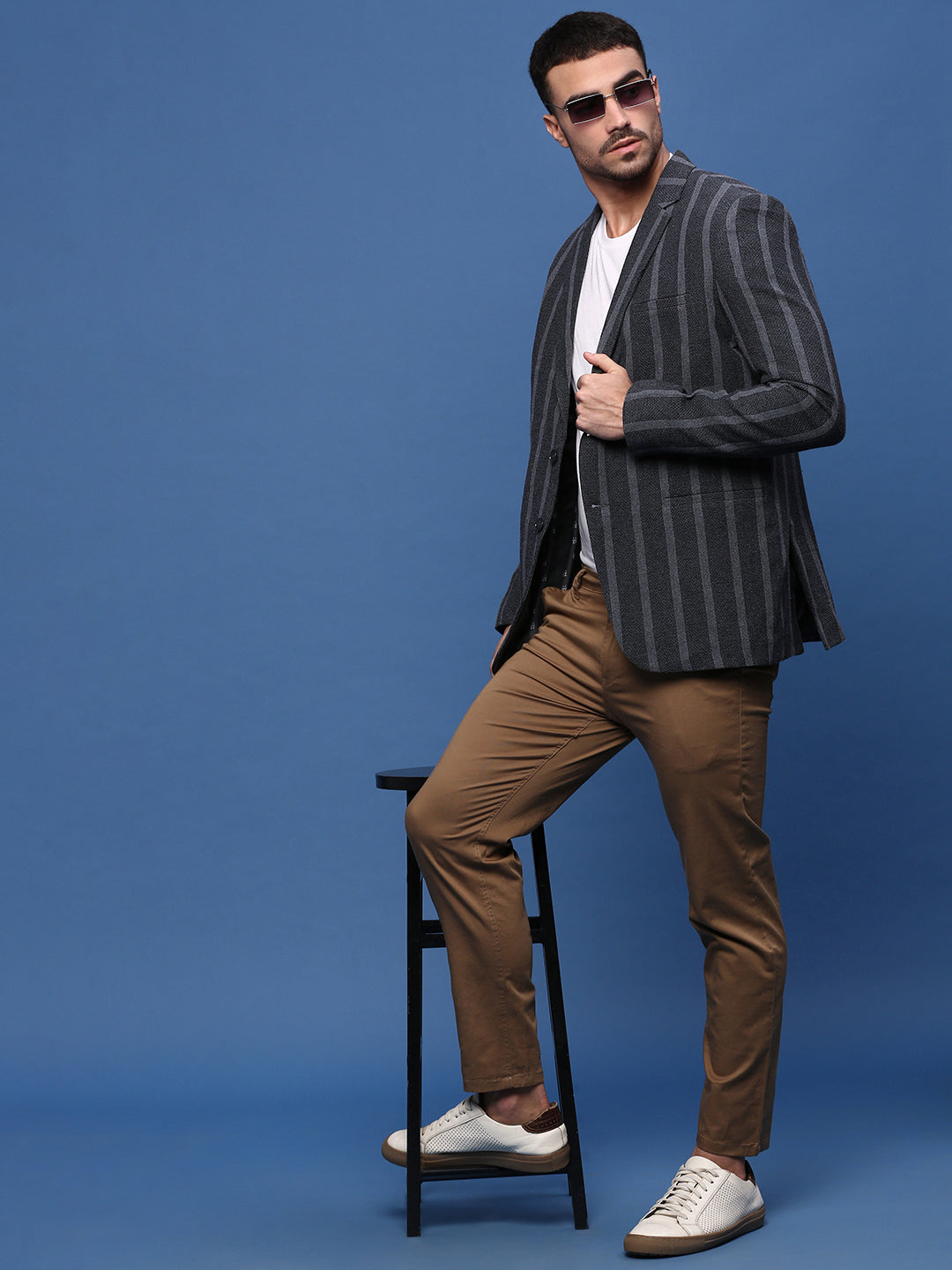 Men's Charcoal Slim Fit Single Breasted Blazer