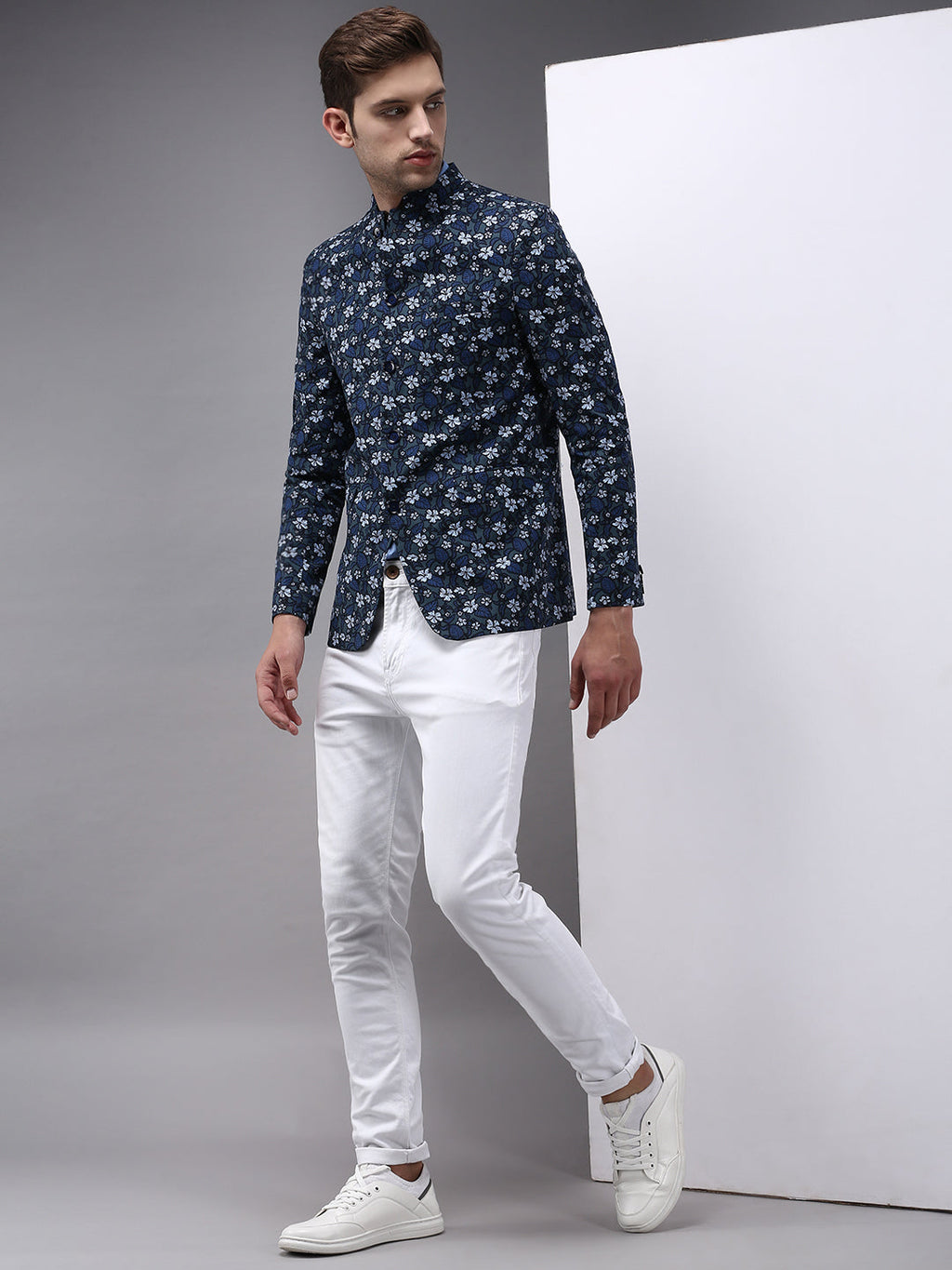 Men's Grey Printed Single- Breasted Blazers