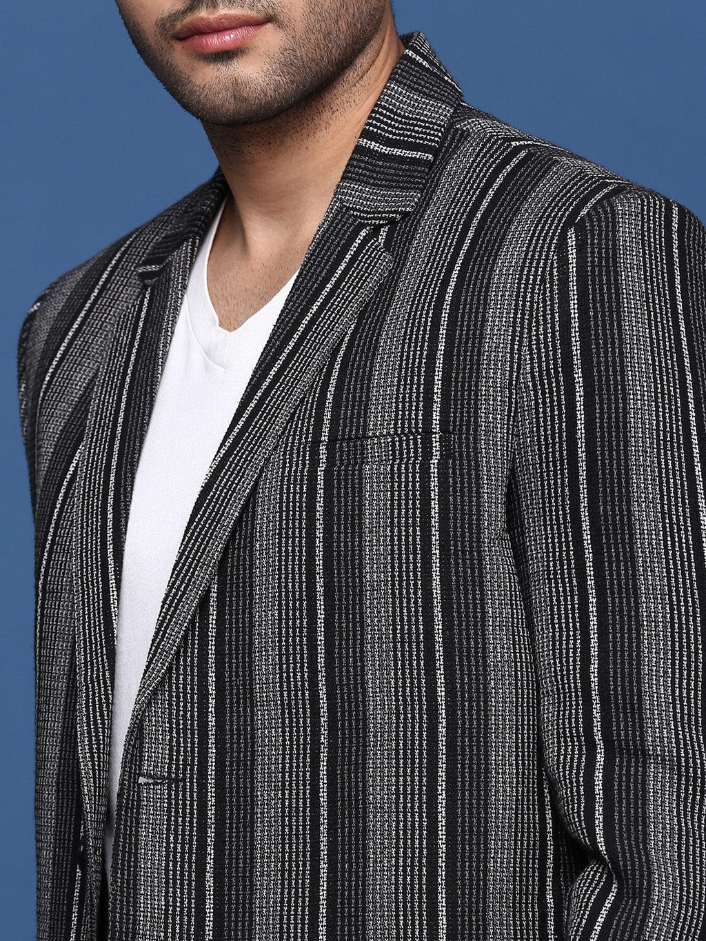 Men's Black Striped Slim Fit Single Breasted Blazer