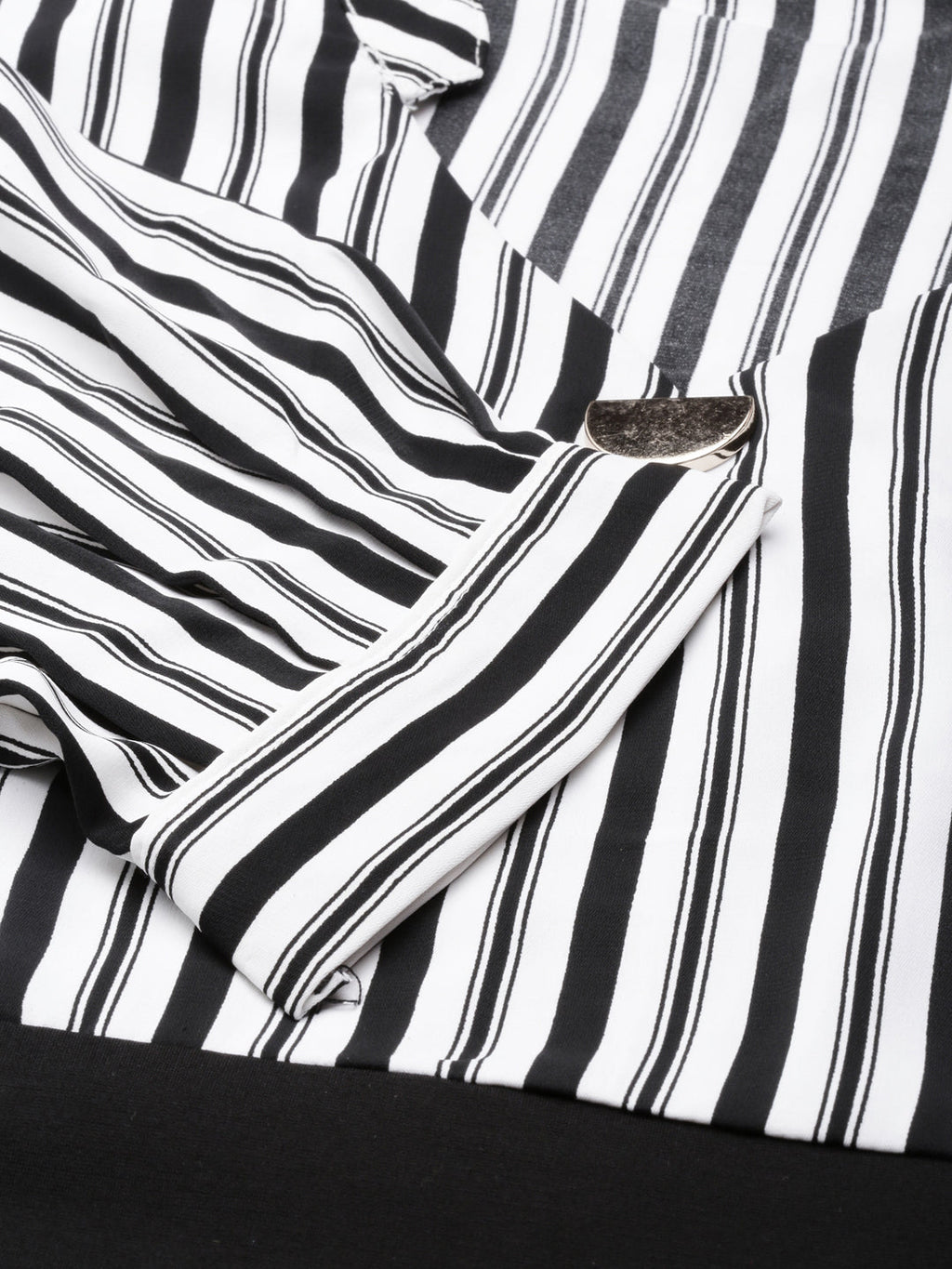 Women's Black Striped Mandarin Collar Cuffed Sleeves Crepe Midi Sheath Dress