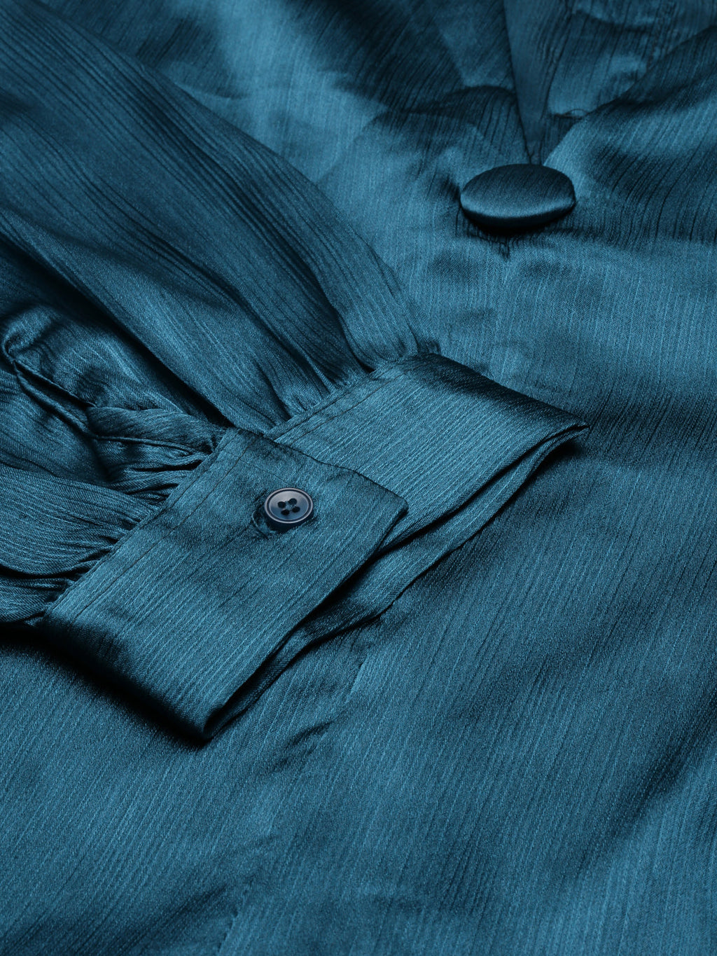 Women's V-Neck Solid Teal Top