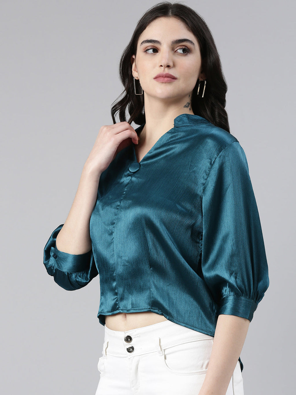 Women's V-Neck Solid Teal Top