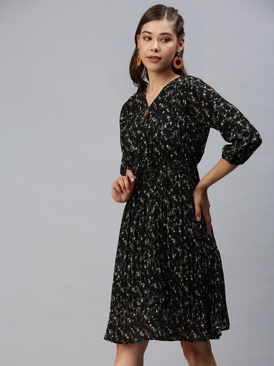 Women's V-Neck Printed Fit and Flare Black Dress