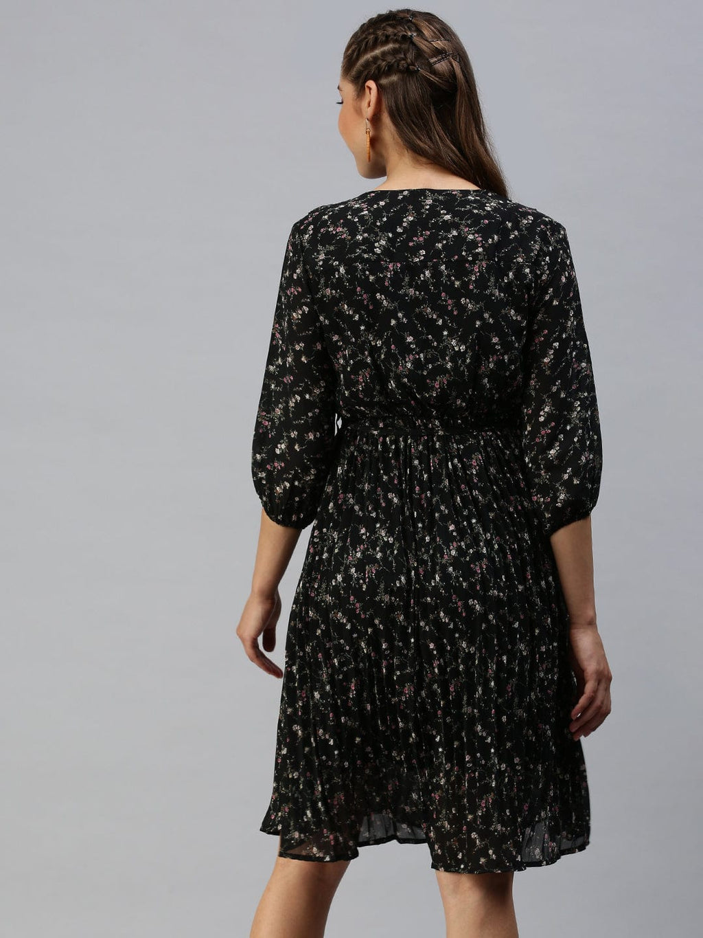 Women's V-Neck Printed Fit and Flare Black Dress