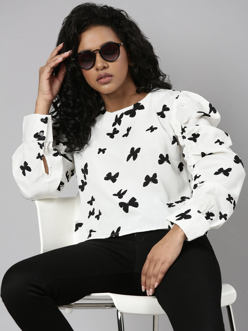 Women's White Conversational Printed Puff Sleeves Blouson Top