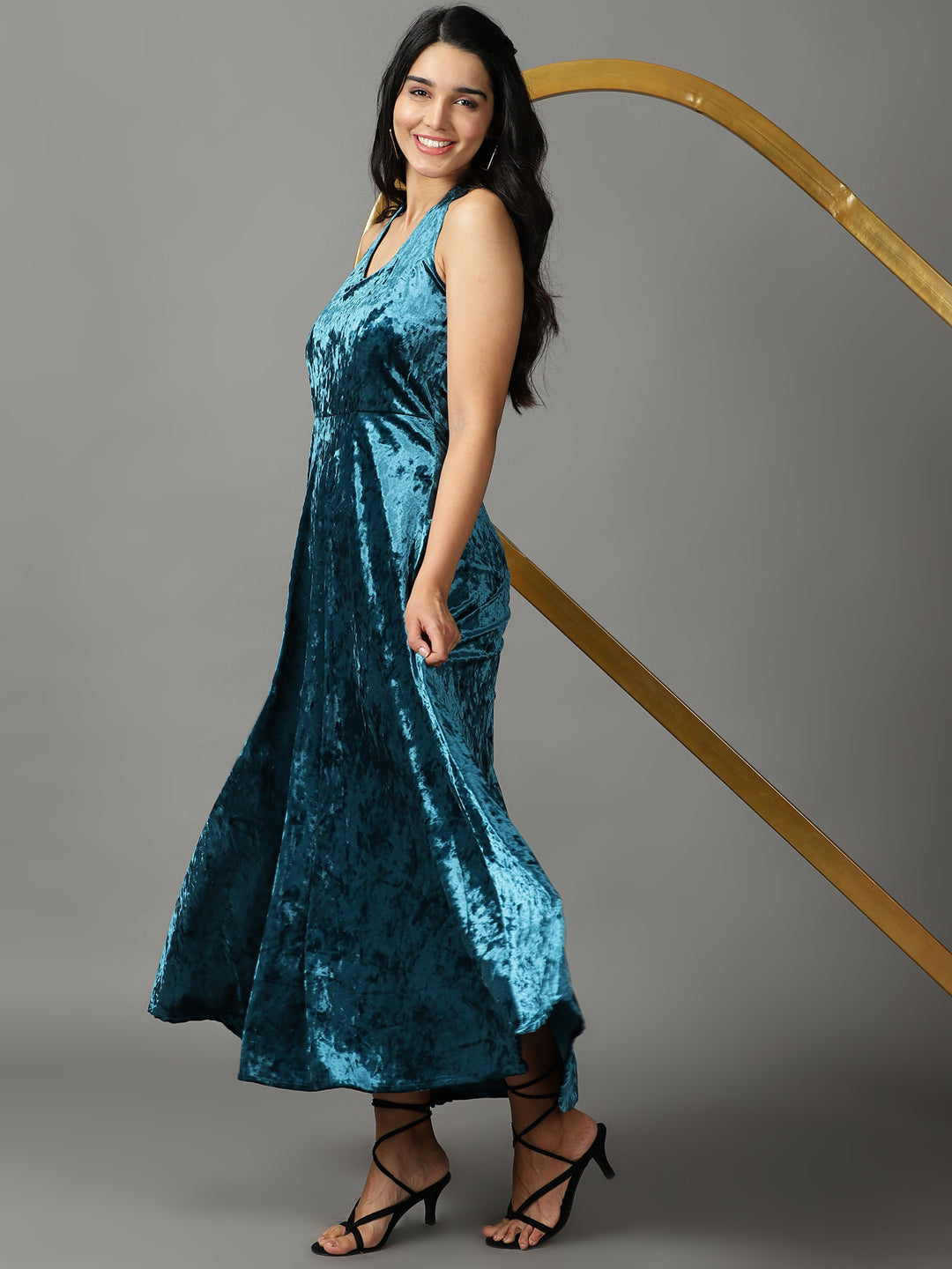 Women's Turquoise Blue Ethnic Motifs Halter Neck Velvet Midi Dress
