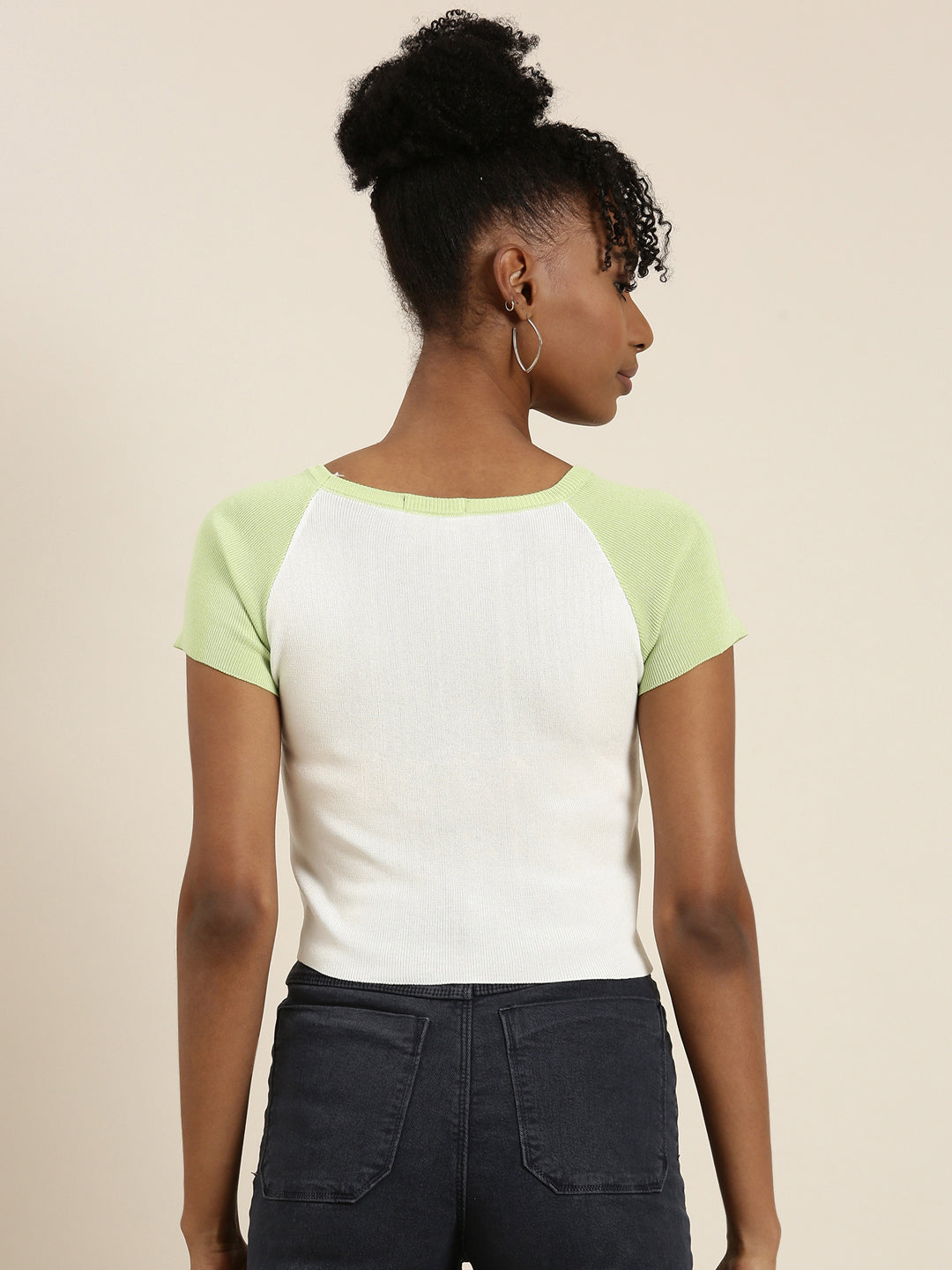 Women's White Colour blocked Round Neck Acrylic Top