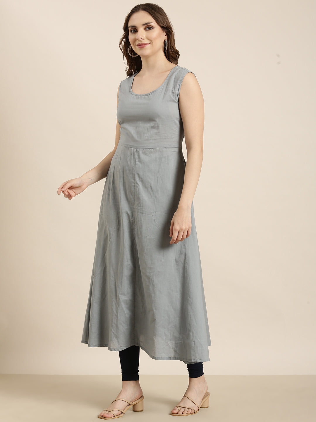 Women's Anarkali Grey Embellished Kurta Sets with Dupatta & Detachable Inner Lining