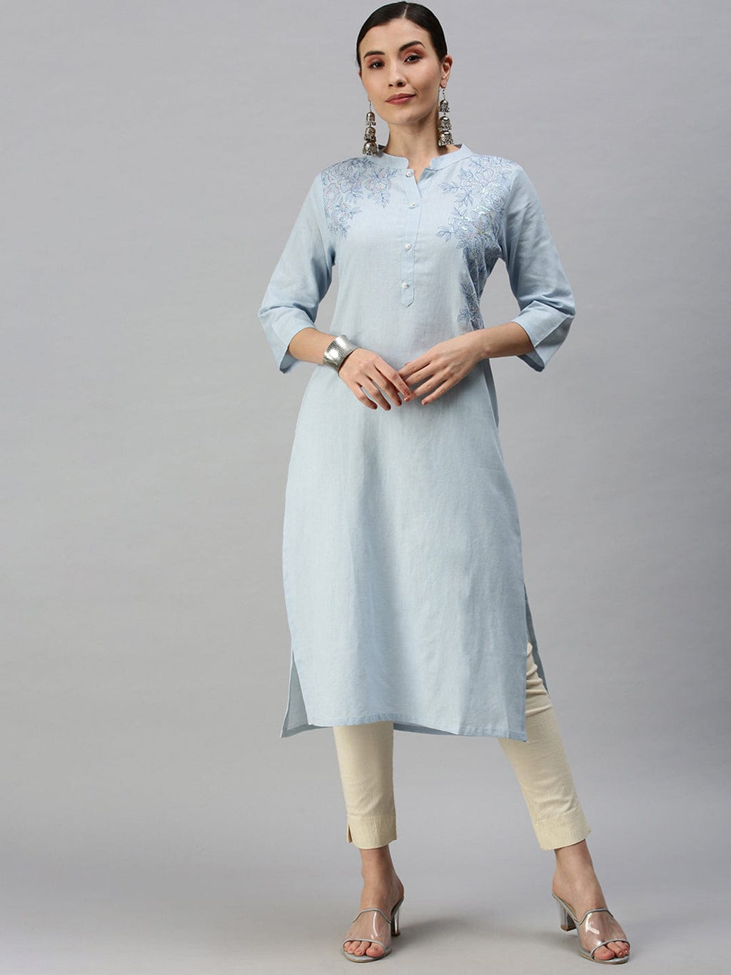 Women's Mandarin Collar Solid Blue Straight Kurta